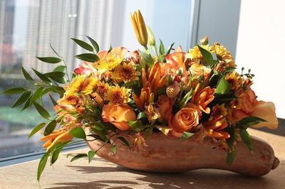 十大适合年轻宝妈的小本创业项目推荐 边带娃边赚钱——礼品花卉销售